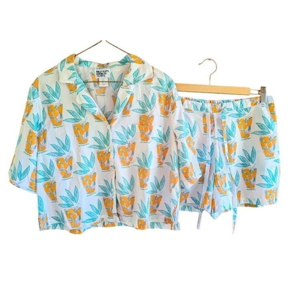 Bouffants & Broken Hearts Womens Pajamas S Lemonade Print Shorts Relaxed Comfort